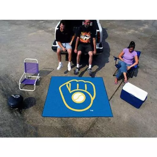 Milwaukee Brewers "Ball in Glove" Tailgater Rug 5''x6''