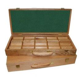 Click here to learn more about the Oak 500 Chip Capacity Wood Poker Chip Case.